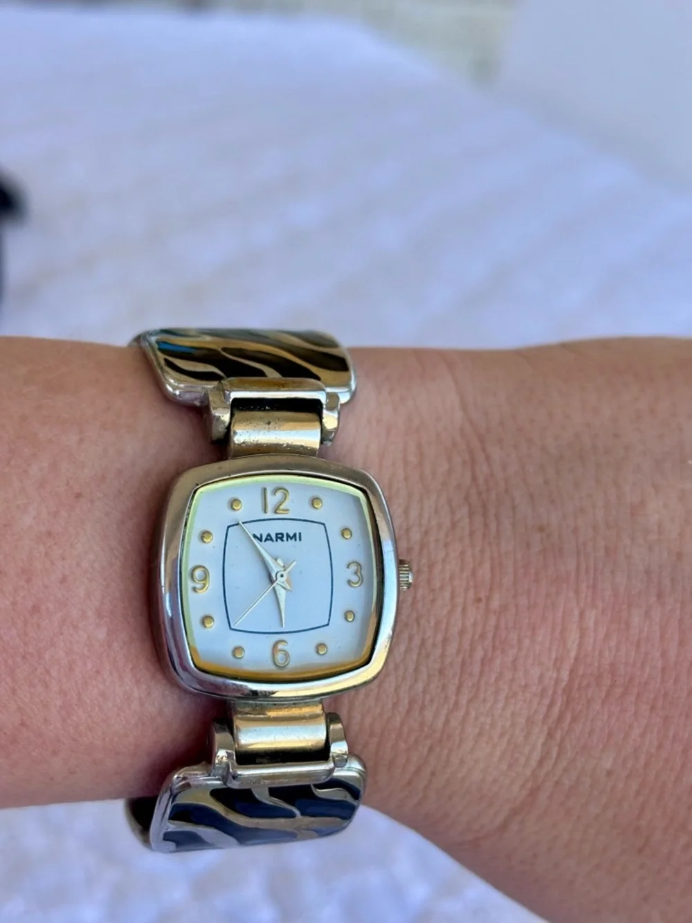 Vintage Narmi Zebra Cuff Watch Silver Black‎ Hinged Bangle New Battery